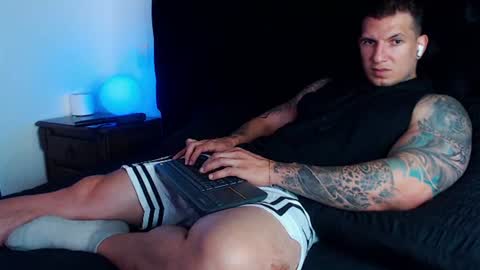 Snapshot of sebastian_muss chatting on 10, 6, 2026 Sebastian online show from 10, 6, 2026