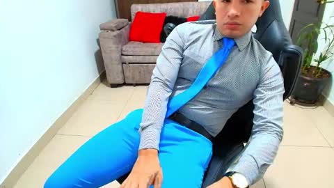 juan  sebastian online show from 2, 2, 2025