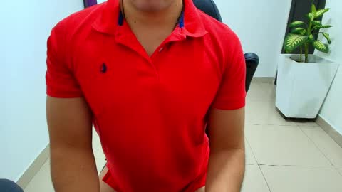 Snapshot of sebastian_oconnor77 chatting on 6, 5, 2026 juan sebastian online show from 6, 5, 2026