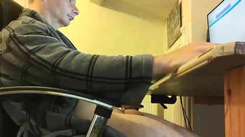 Snapshot of sebastianspalding450 chatting on 2, 10, 2025 sebastianspalding450 online show from 2, 10, 2025