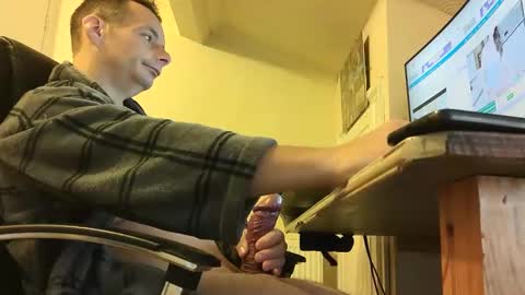 Snapshot of sebastianspalding450 chatting on 13, 10, 2025 sebastianspalding450 online show from 13, 10, 2025