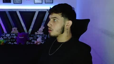 Snapshot of sebasxxl12 chatting on 17, 10, 2025 Sebas online show from 17, 10, 2025