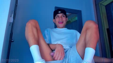 Sebastian online show from 11, 11, 2025