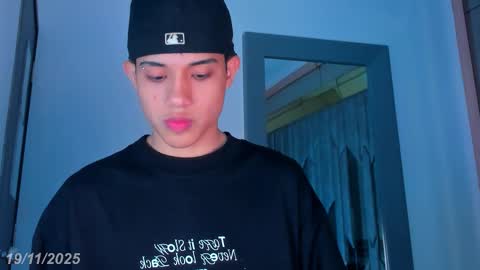 Sebastian online show from 19, 11, 2025