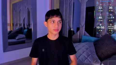 Sebastian online show from 8, 5, 2026