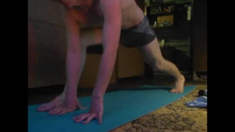 Snapshot of sechenov_clear chatting on 11, 5, 2026 hiroshi satanaka online show from 11, 5, 2026