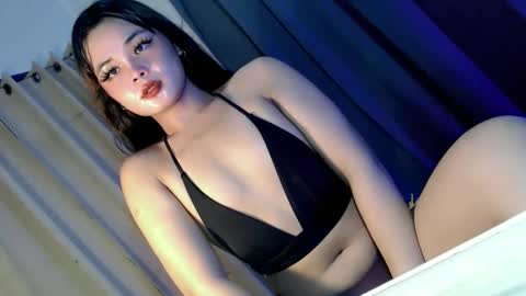 kwen online show from 24, 10, 2025