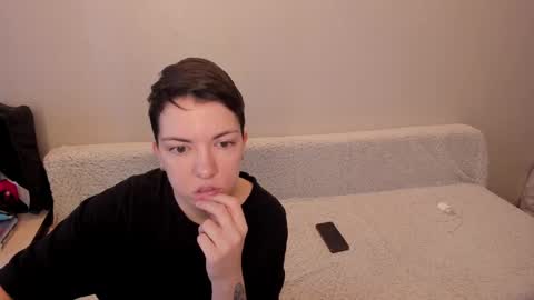 Amanda and  pair in a real life we love each other but can play with you online show from 6, 2, 2025