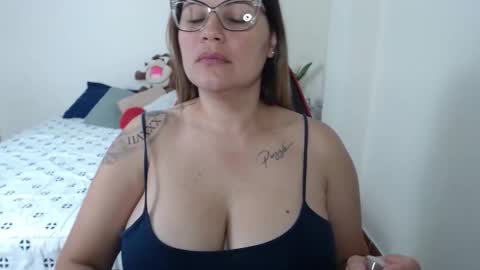 Secret Bella online show from 17, 5, 2026