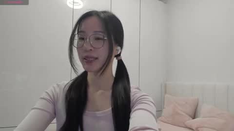 Angela online show from 30, 11, 2025