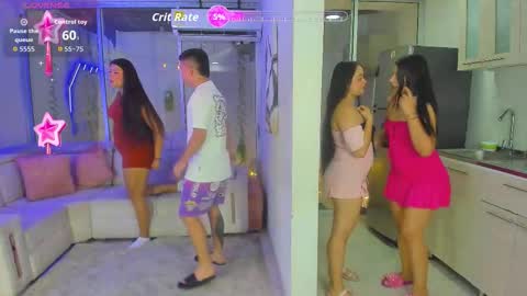 Snapshot of secrethause71605 chatting on 19, 12, 2025 NIKOL online show from 19, 12, 2025