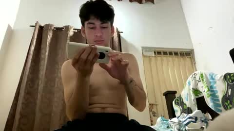 Snapshot of secreto_chat_ chatting on 9, 9, 2025 secreto_chat_ online show from 9, 9, 2025