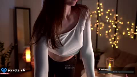 Snapshot of secrets_eli chatting on 12, 6, 2026 Eliz online show from 12, 6, 2026