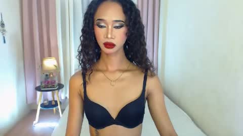 Snapshot of seductive_ashly chatting on 17, 6, 2026 ashly online show from 17, 6, 2026