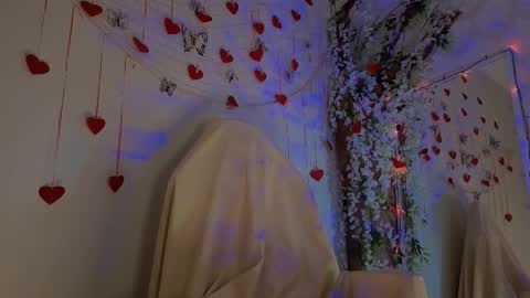 Snapshot of seductive_flower chatting on 16, 2, 2026 Mali online show from 16, 2, 2026