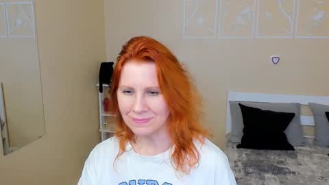 Snapshot of seductive_foxy_ chatting on 14, 2, 2026 seductive_foxy_ online show from 14, 2, 2026