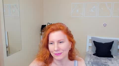 Snapshot of seductive_foxy_ chatting on 15, 2, 2026 seductive_foxy_ online show from 15, 2, 2026