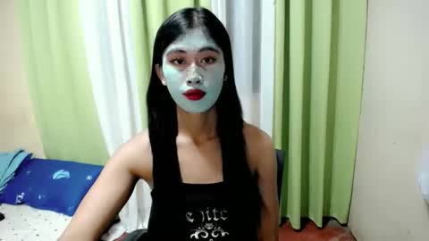 Snapshot of seductive_monicaxxx chatting on 26, 5, 2026 NIK online show from 26, 5, 2026