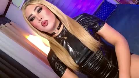 SCARLETTE  online show from 11, 3, 2026