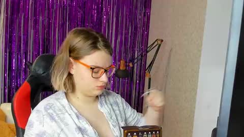 Snapshot of seductive_she_wolf chatting on 30, 1, 2025 seductive_she_wolf online show from 30, 1, 2025