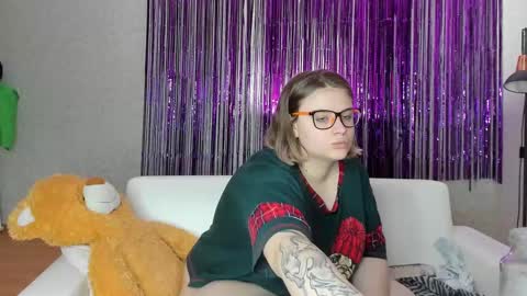 Snapshot of seductive_she_wolf chatting on 16, 2, 2025 seductive_she_wolf online show from 16, 2, 2025