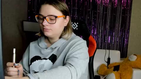 Snapshot of seductive_she_wolf chatting on 11, 3, 2025 seductive_she_wolf online show from 11, 3, 2025