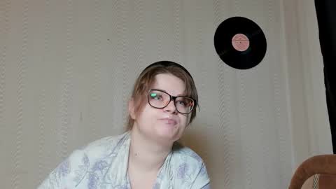 seductive_she_wolf online show from 3, 3, 2026