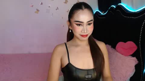 Snapshot of seductive_vana chatting on 8, 3, 2025 Vanessa online show from 8, 3, 2025