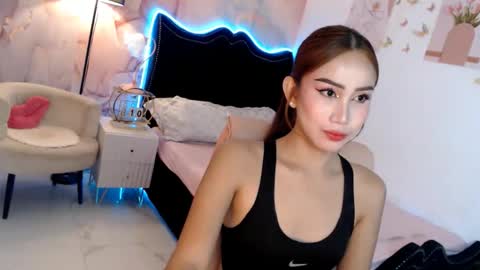 Snapshot of seductive_vana chatting on 9, 9, 2025 Vanessa online show from 9, 9, 2025