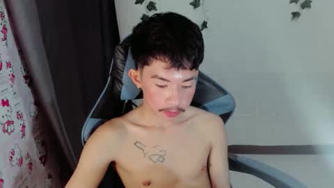 Snapshot of seductive_xianxxx chatting on 8, 10, 2025 seductive_xianxxx online show from 8, 10, 2025
