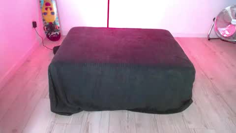 Snapshot of seductivebitxh chatting on 25, 9, 2025 May online show from 25, 9, 2025