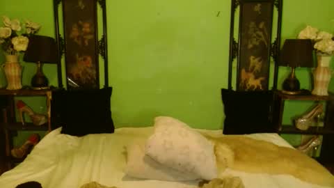 dyosa isabel online show from 6, 3, 2025