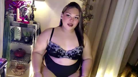 Snapshot of seductivecurvesxxx chatting on 19, 4, 2026 Its me Jazzi online show from 19, 4, 2026