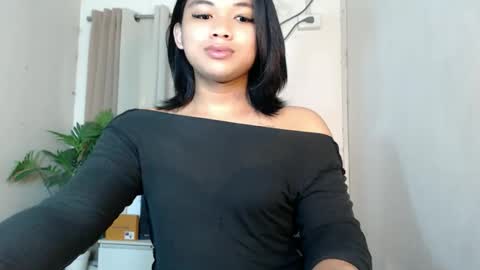 Snapshot of seductivedeluxe69 chatting on 18, 5, 2026 Deluxe online show from 18, 5, 2026