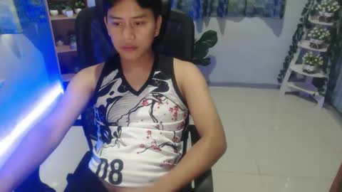 Snapshot of seductivee_bigcock chatting on 23, 10, 2025 John online show from 23, 10, 2025