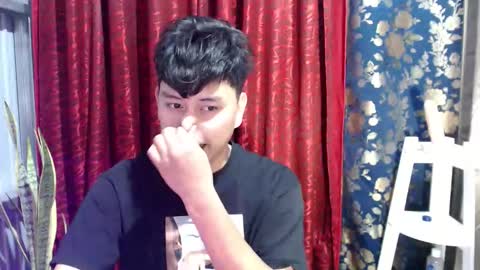 Snapshot of seductivee_bigcock chatting on 11, 3, 2026 John online show from 11, 3, 2026