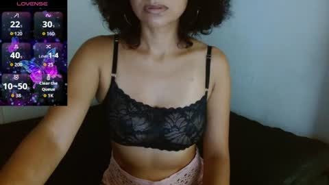 Snapshot of seductress_malia chatting on 18, 6, 2026 seductress_malia online show from 18, 6, 2026