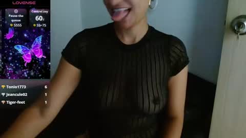 Snapshot of seductress_malia chatting on 23, 6, 2026 seductress_malia online show from 23, 6, 2026