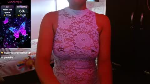 Snapshot of seductress_malia chatting on 10, 7, 2026 seductress_malia online show from 10, 7, 2026