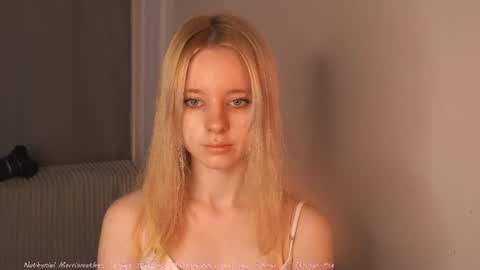 Snapshot of seebunny chatting on 11, 7, 2026 See Its honey bunny im Lana online show from 11, 7, 2026