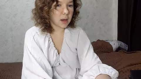 Snapshot of seika_ chatting on 18, 11, 2025 seika_ online show from 18, 11, 2025