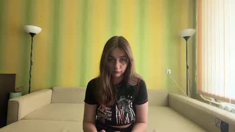 Snapshot of selanara chatting on 13, 6, 2026 Arienna online show from 13, 6, 2026