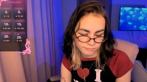 Snapshot of selectrra chatting on 9, 12, 2024 selectrra online show from 9, 12, 2024