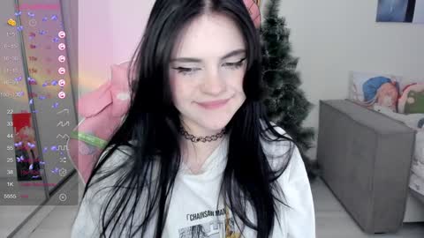 Selena  online show from 30, 12, 2024