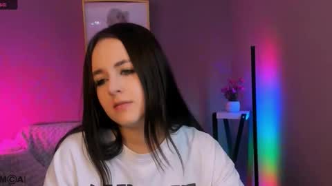 Snapshot of selena_addison chatting on 25, 11, 2025 selena addison online show from 25, 11, 2025