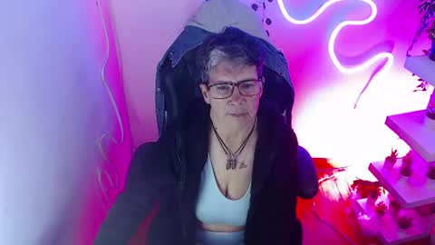 Snapshot of selena_ferreira chatting on 14, 7, 2026 Selena online show from 14, 7, 2026