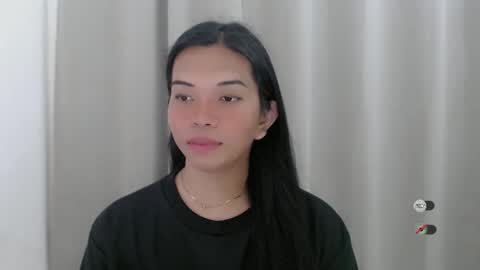 Snapshot of selena_fuckdoll chatting on 4, 1, 2025 Selena online show from 4, 1, 2025