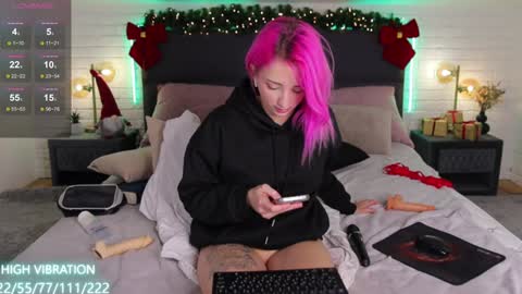 Selena Lily online show from 30, 12, 2024