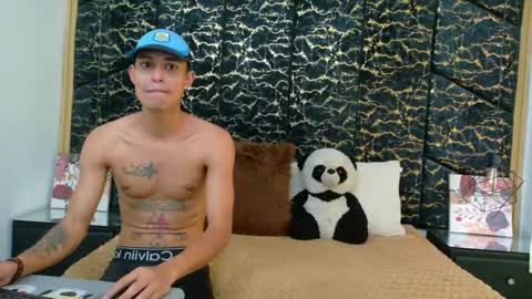 SelenaANDpeterr online show from 20, 9, 2025