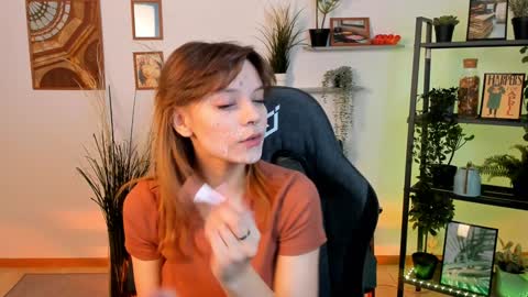 Selena ntmy online show from 20, 1, 2025